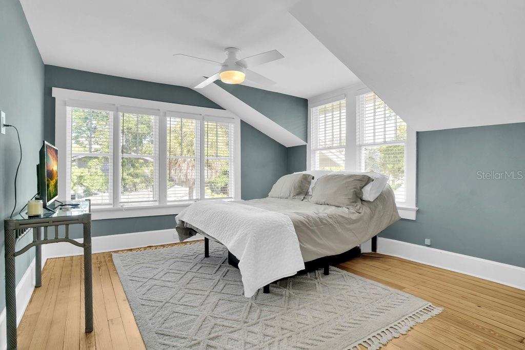 605 S ORLEANS AVE — photo 65