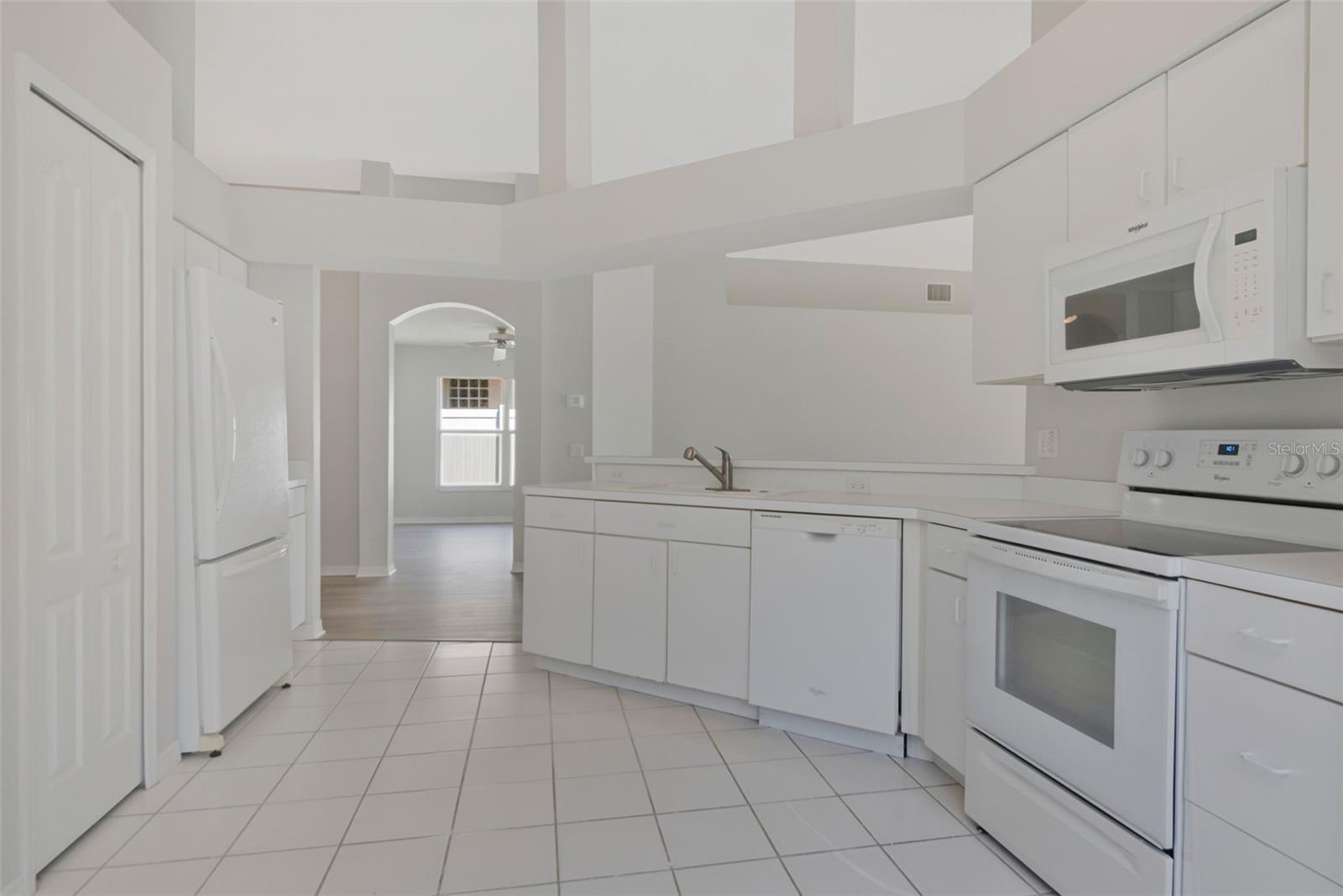 8512 HEYWARD RD — photo 35