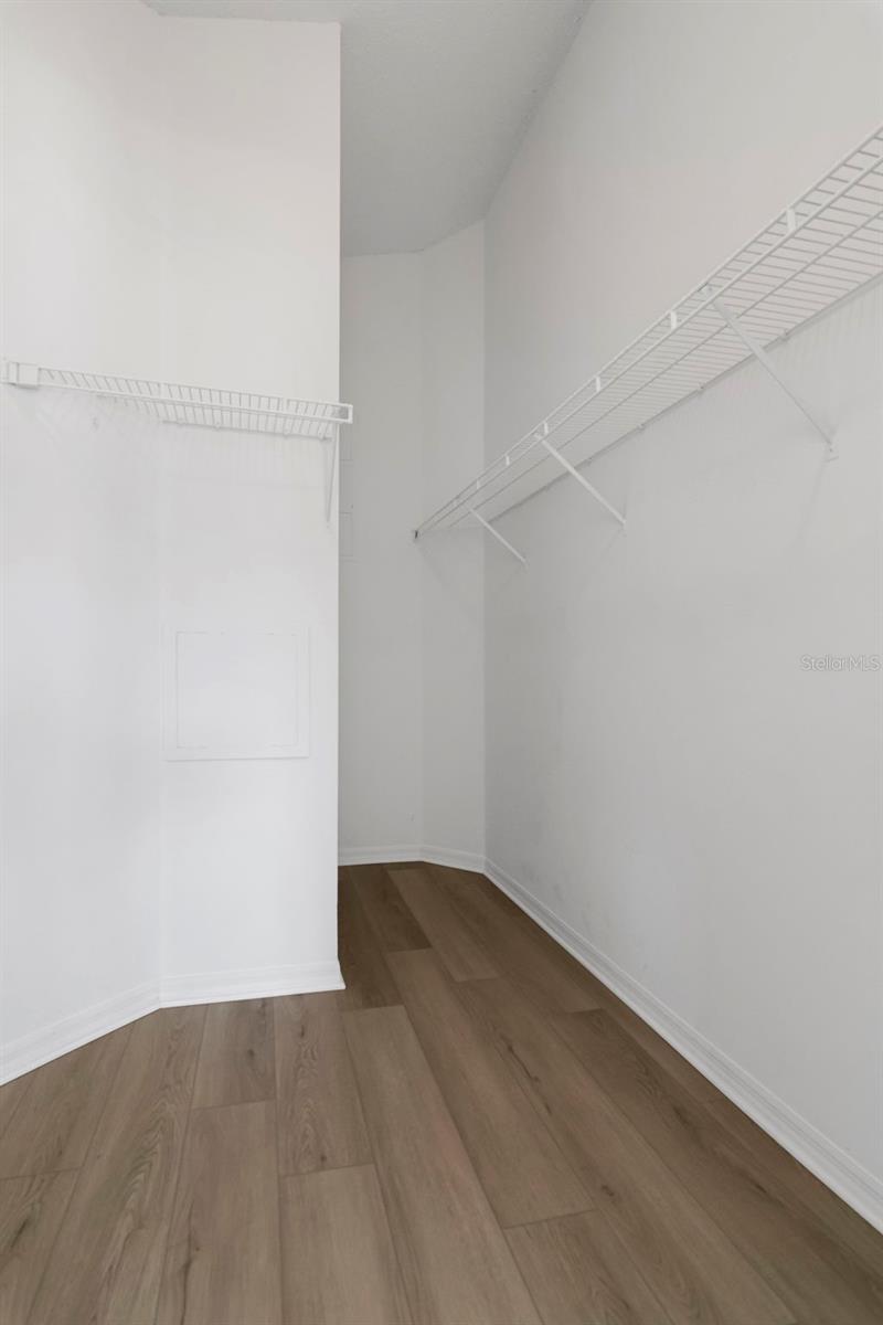 8512 HEYWARD RD — photo 19