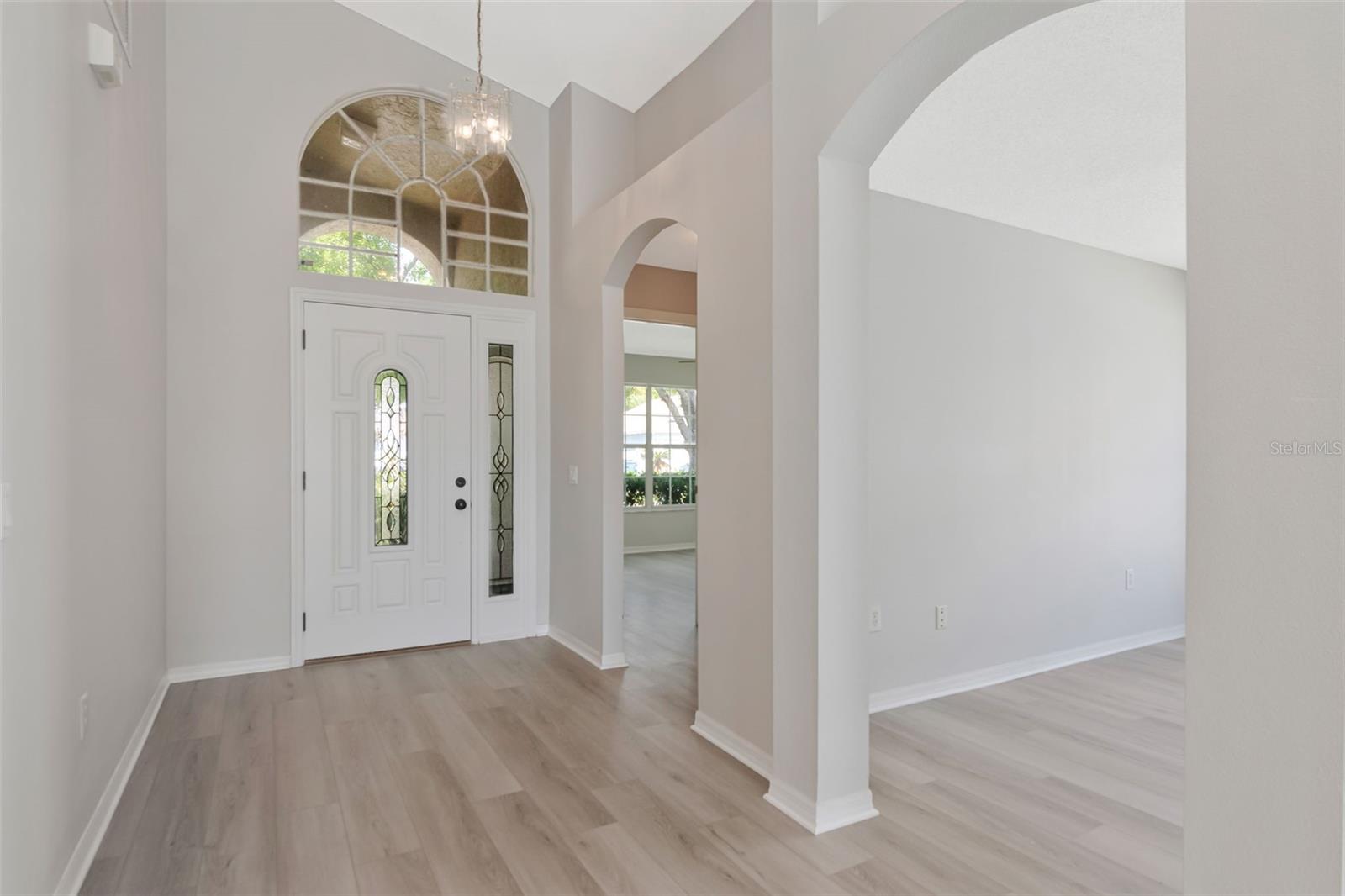 8512 HEYWARD RD — photo 4