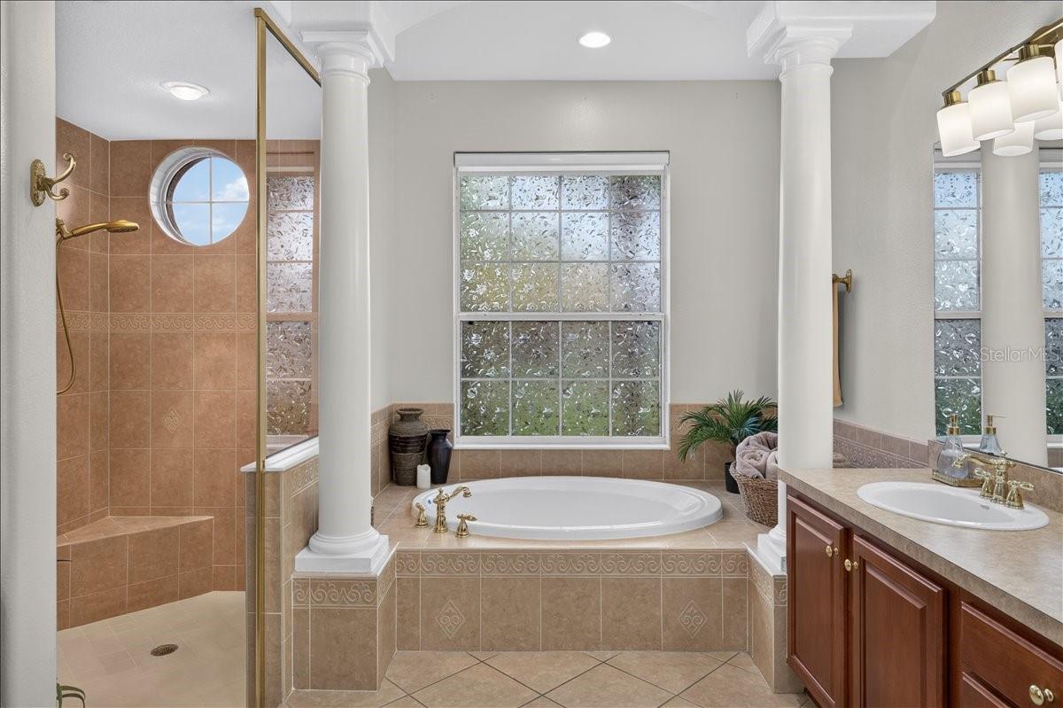 16410 IVY LAKE DR — photo 28