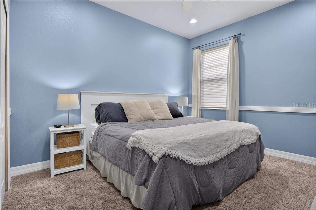 16410 IVY LAKE DR — photo 32
