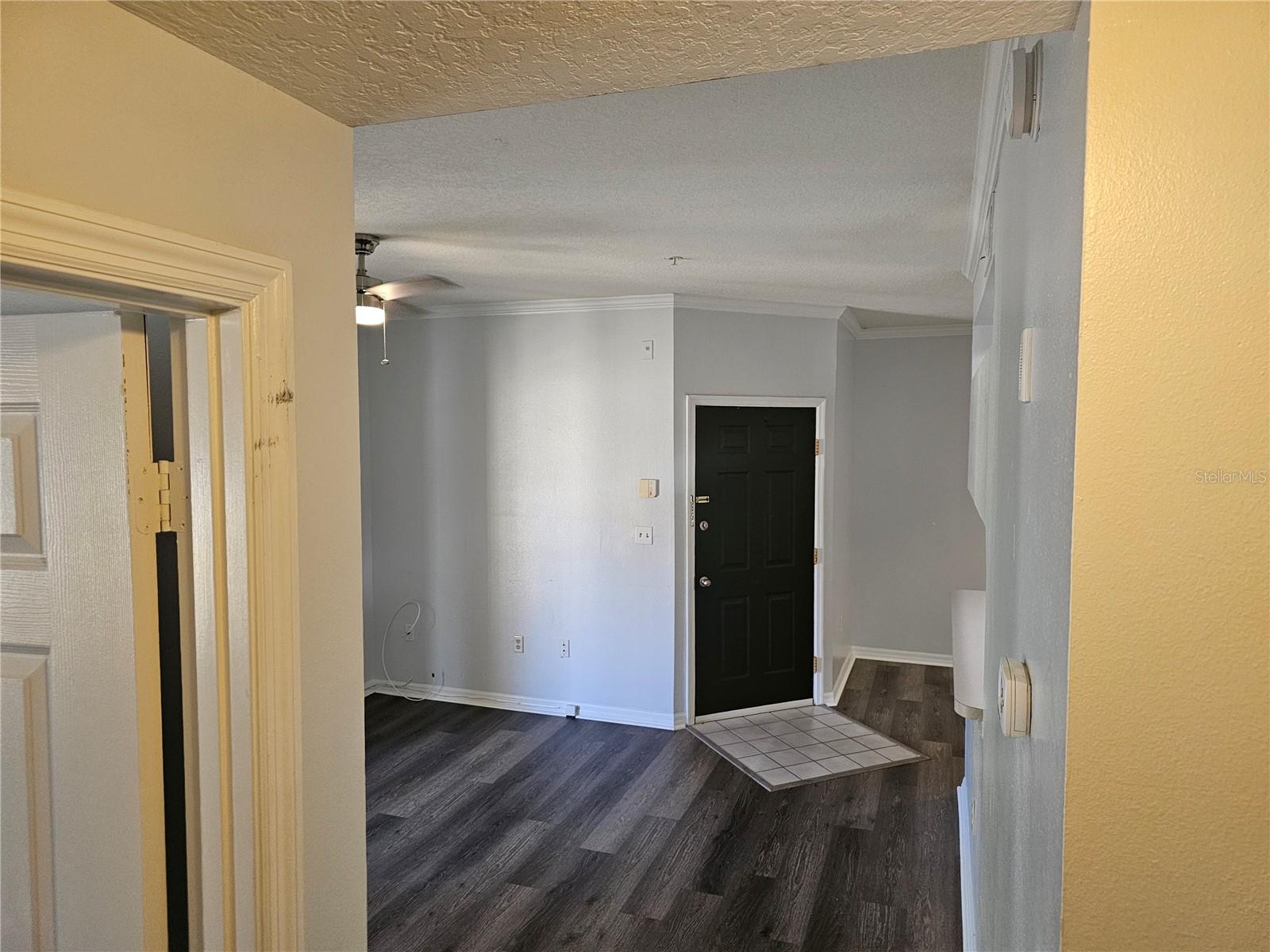5620 PINNACLE HEIGHTS CIR #304 — photo 12