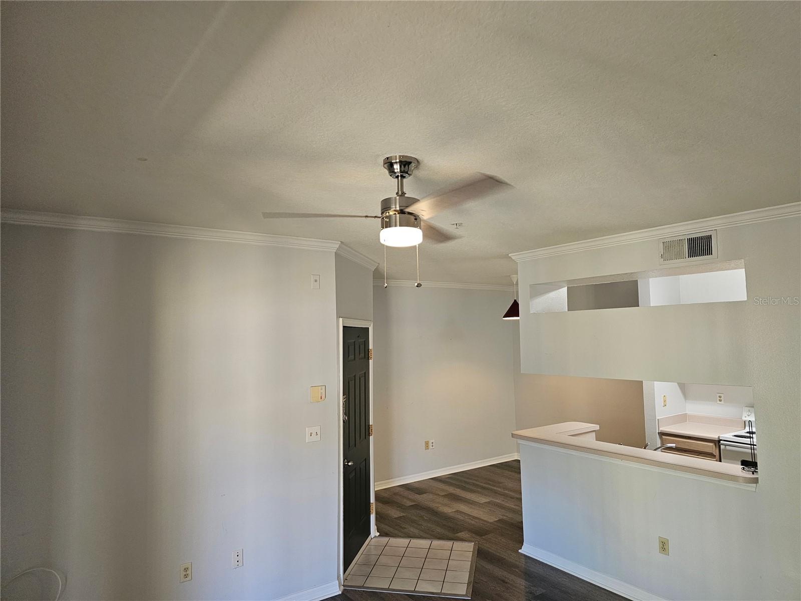 5620 PINNACLE HEIGHTS CIR #304 — photo 7