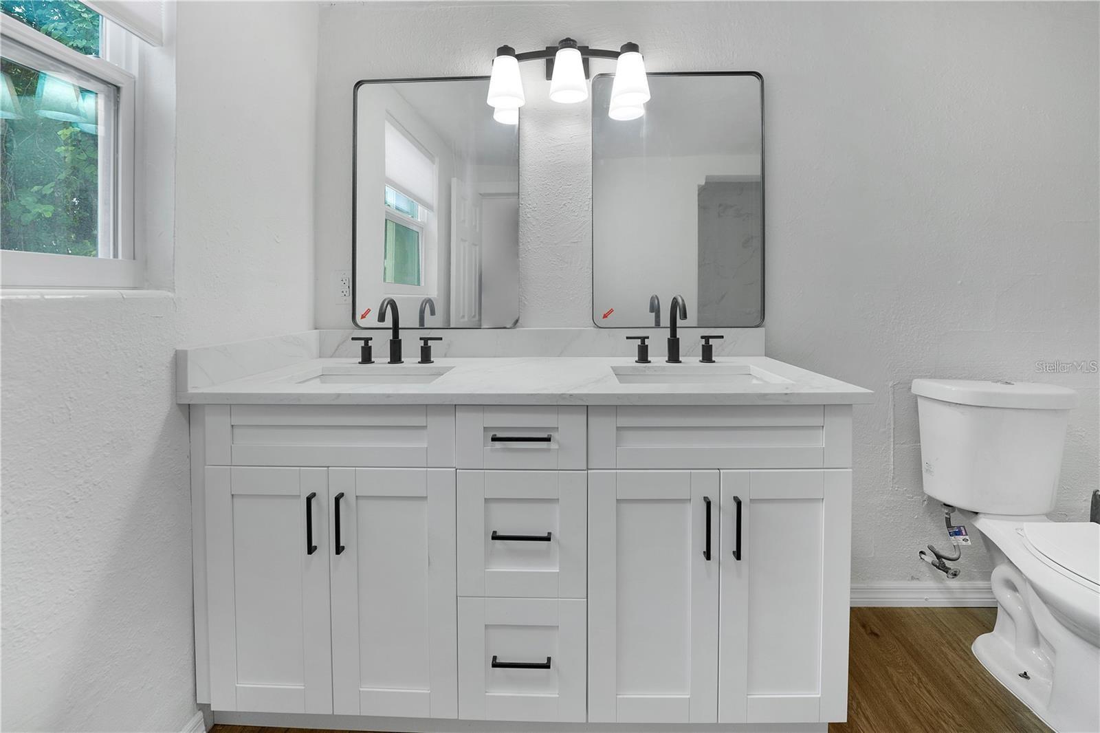 703 E HAMILTON AVE — photo 85