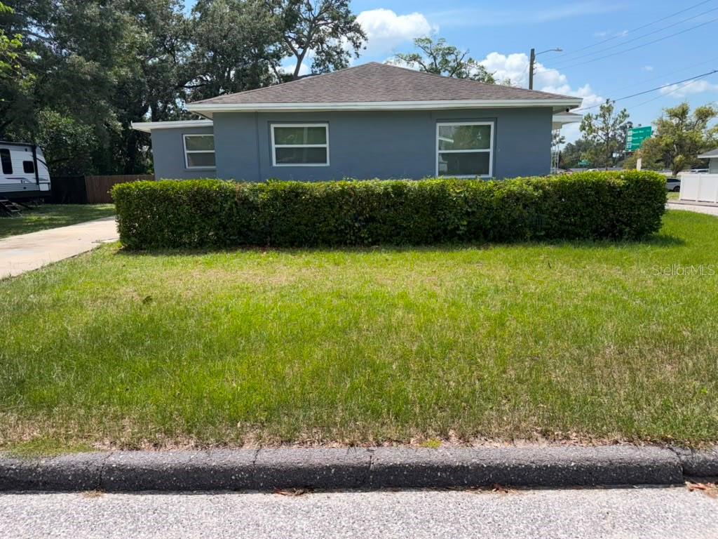 703 E HAMILTON AVE — photo 40