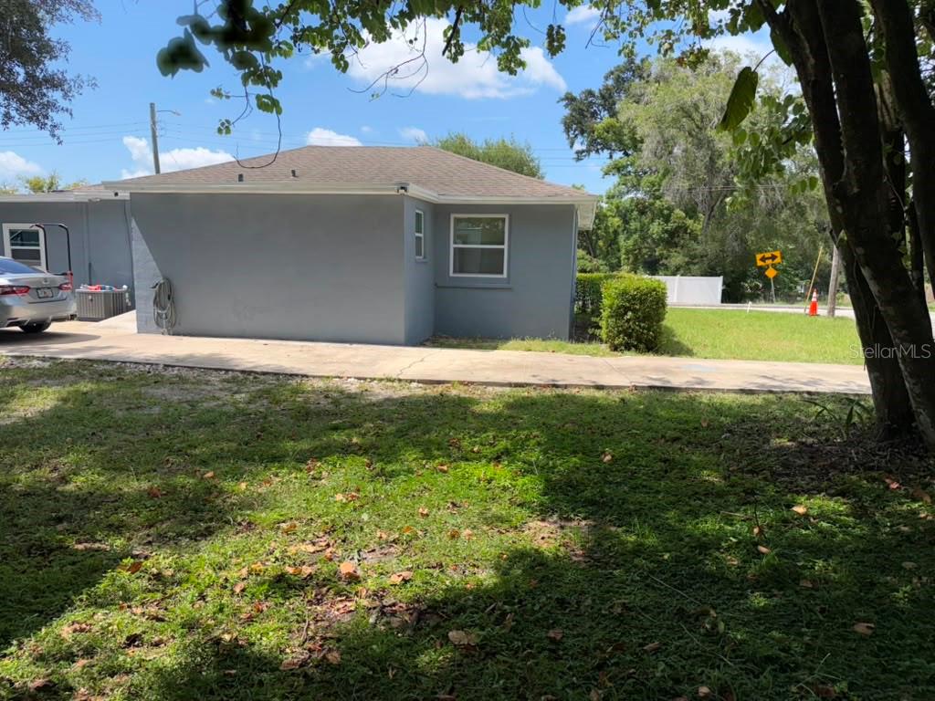 703 E HAMILTON AVE — photo 5