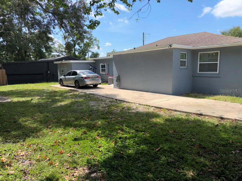 703 E HAMILTON AVE — photo 19