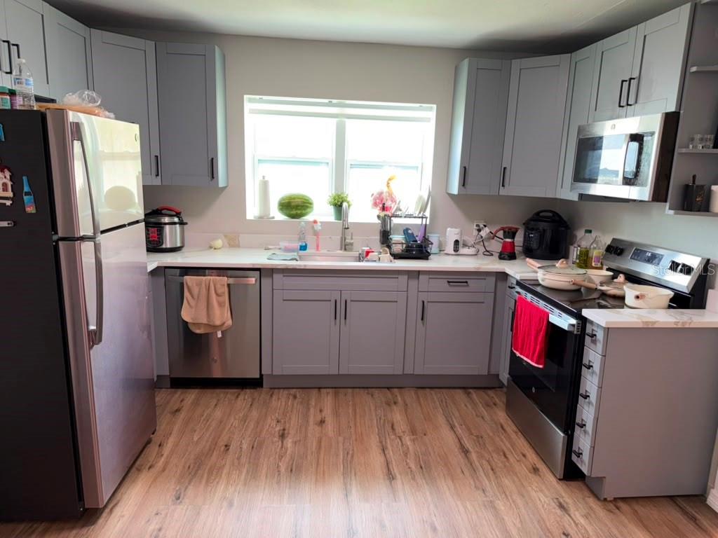 703 E HAMILTON AVE — photo 65