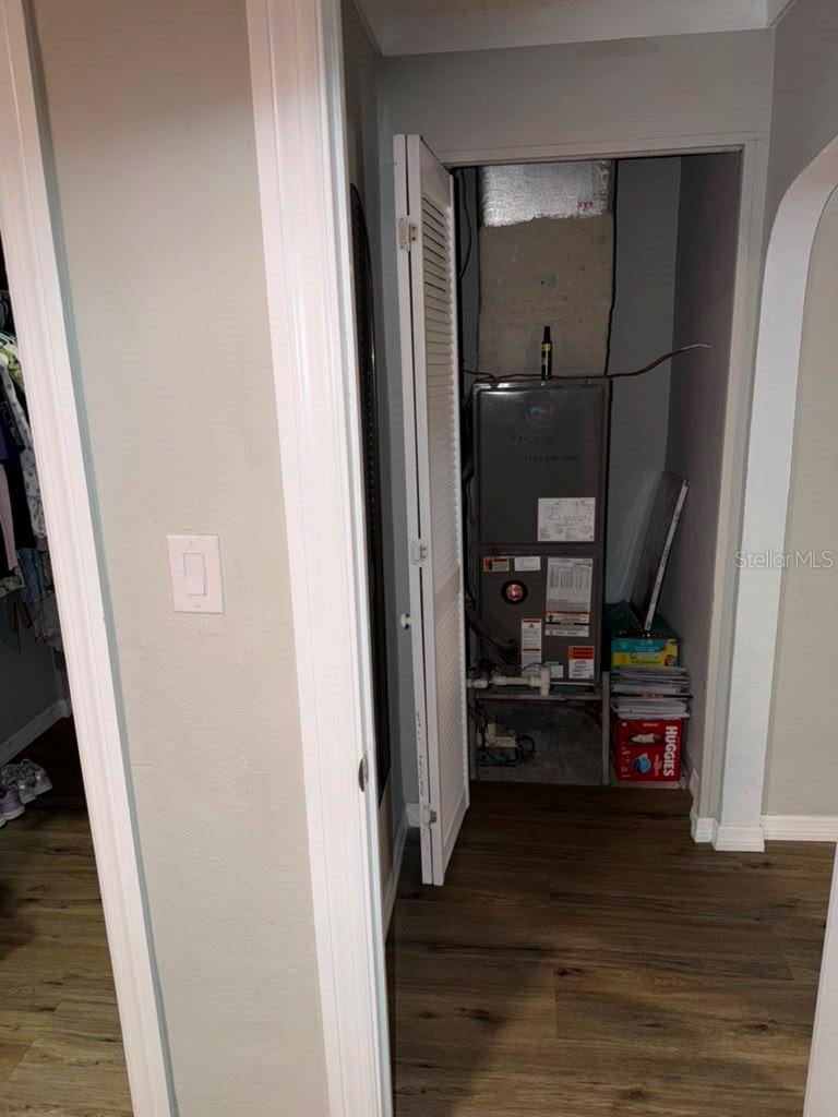 703 E HAMILTON AVE — photo 31