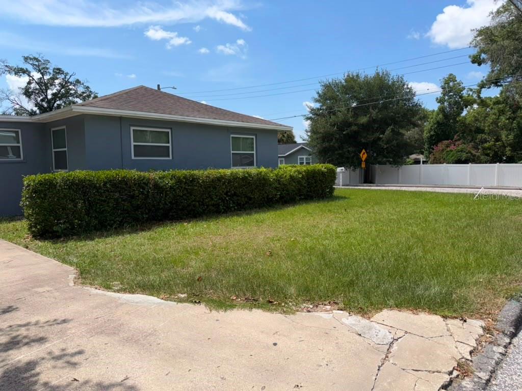 703 E HAMILTON AVE — photo 6