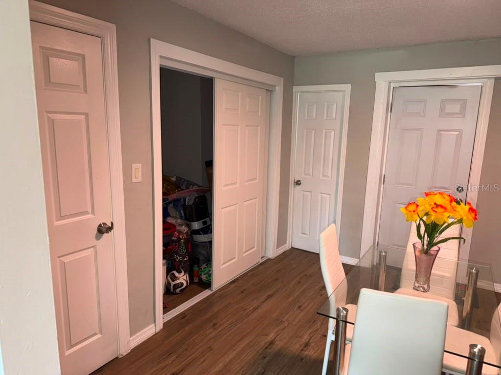 703 E HAMILTON AVE — photo 62