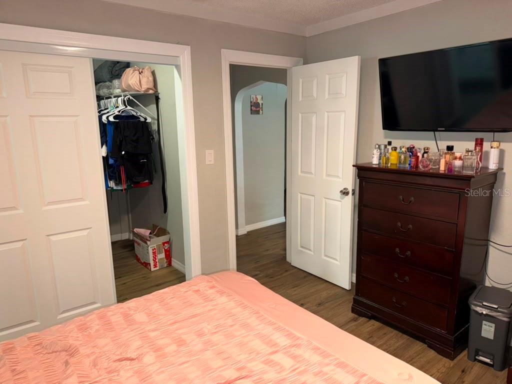 703 E HAMILTON AVE — photo 76