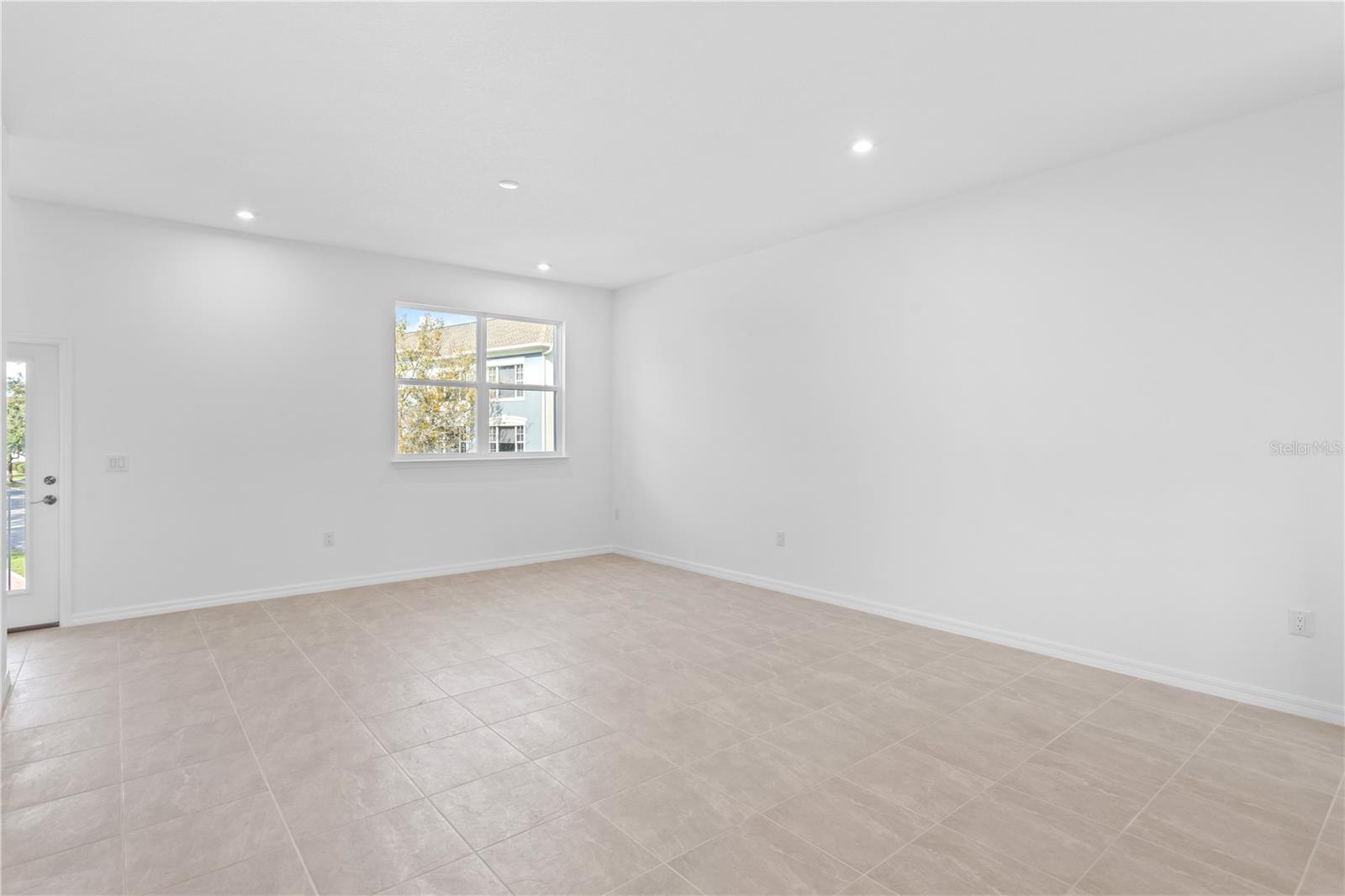 9934 TATE LN — photo 18