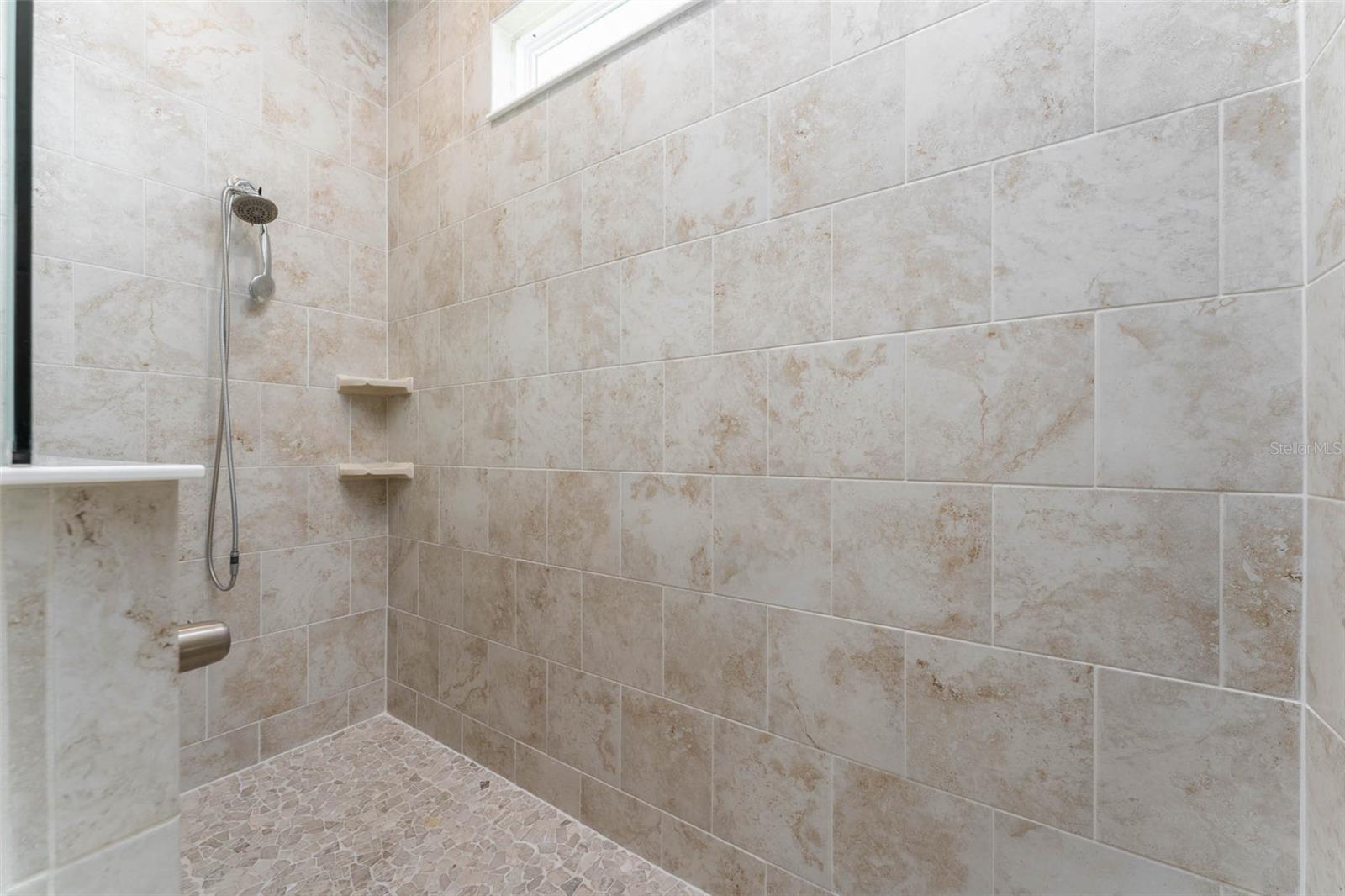 14008 SWALLOW HILL DR — photo 31