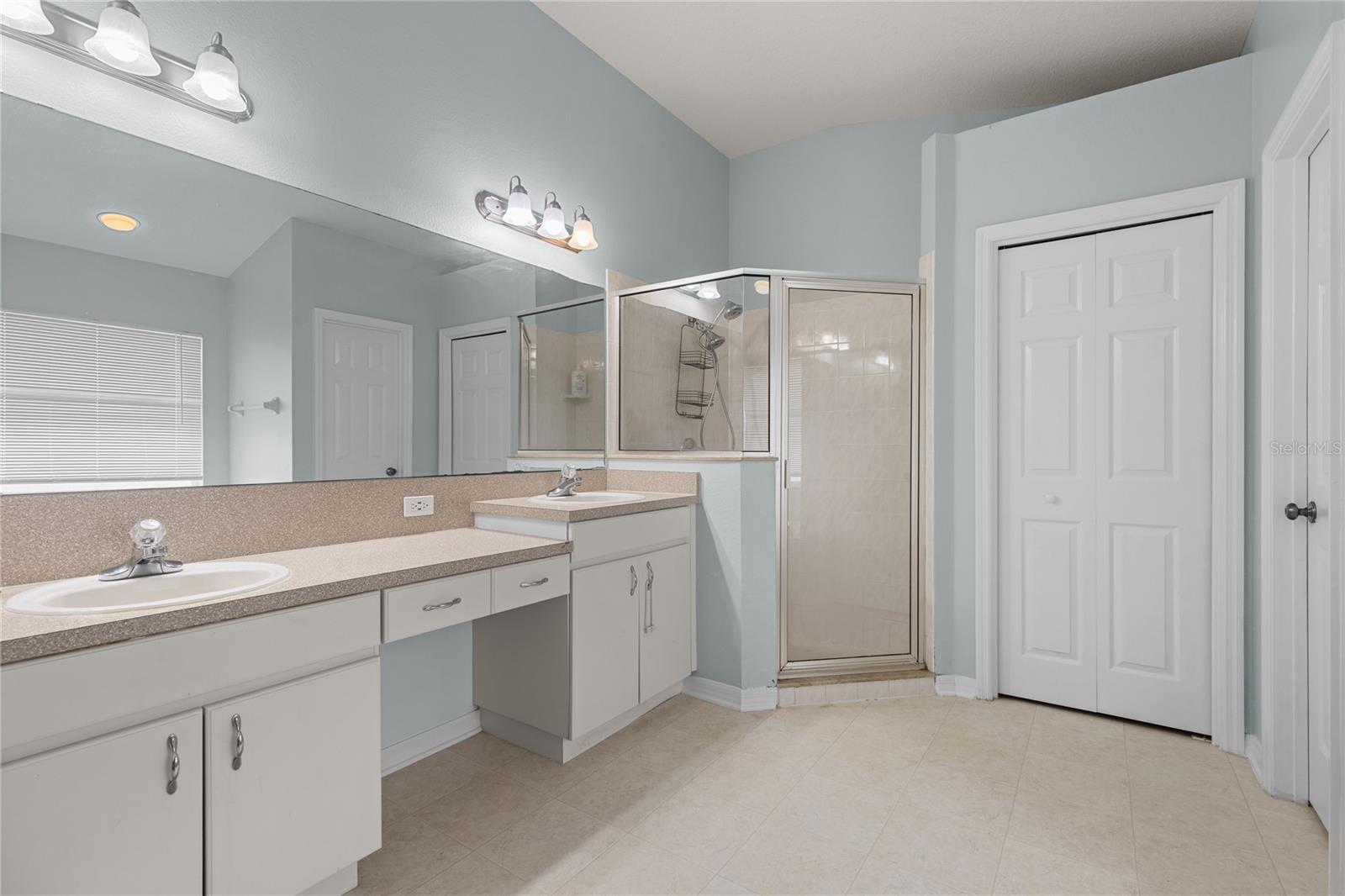 31511 WRENCREST DR — photo 26