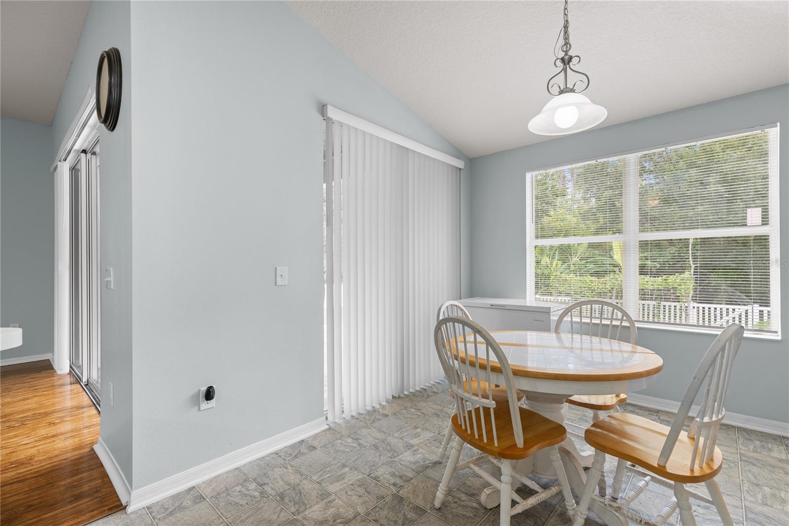 31511 WRENCREST DR — photo 21