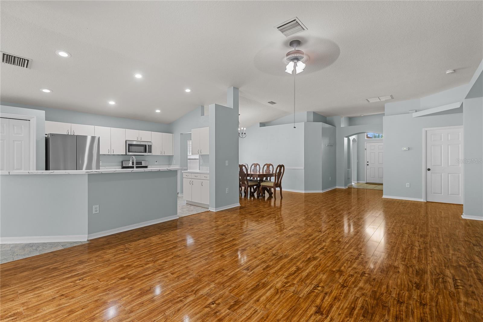 31511 WRENCREST DR — photo 22