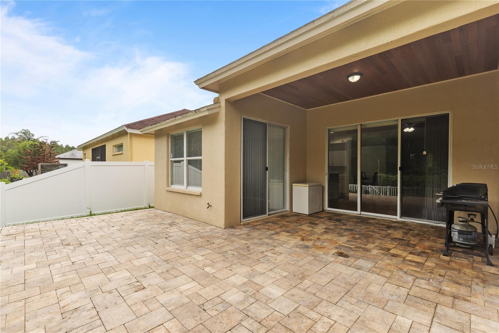 31511 WRENCREST DR — photo 33
