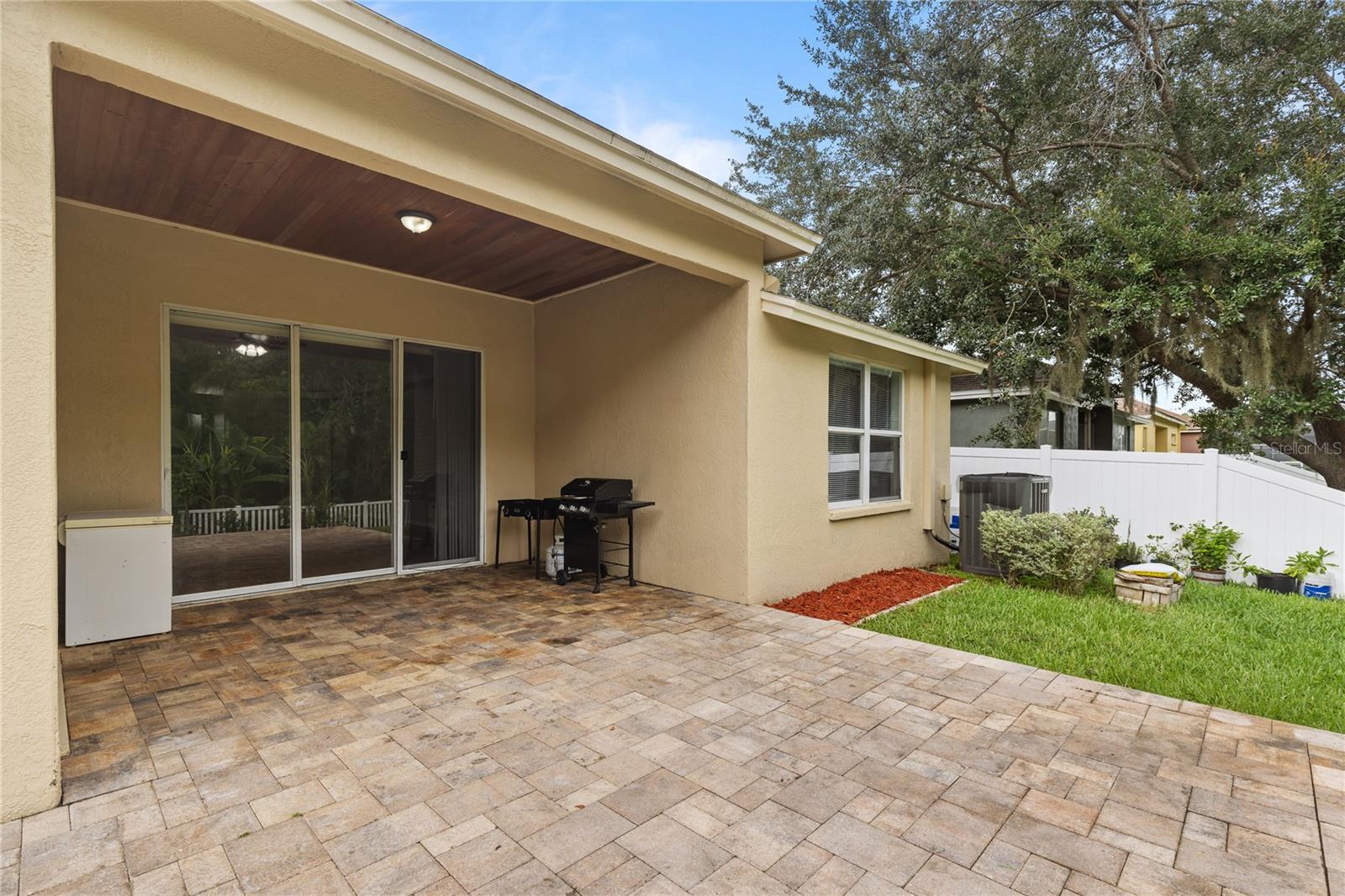 31511 WRENCREST DR — photo 32