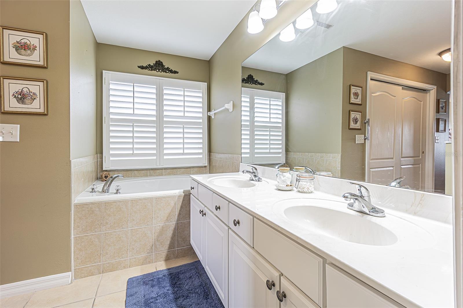 29435 SNAP HOOK DR — photo 22