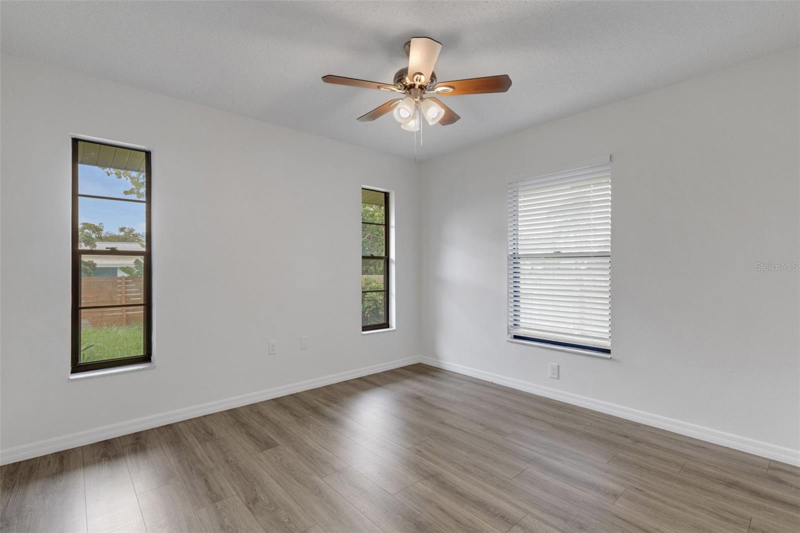 3209 PAFKO DR — photo 36
