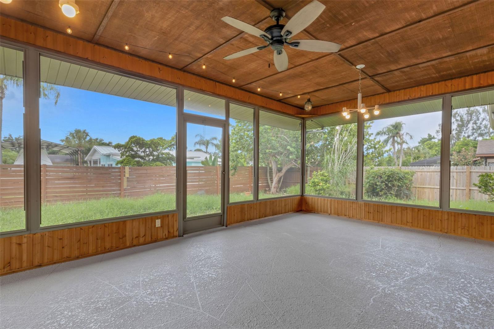 3209 PAFKO DR — photo 25