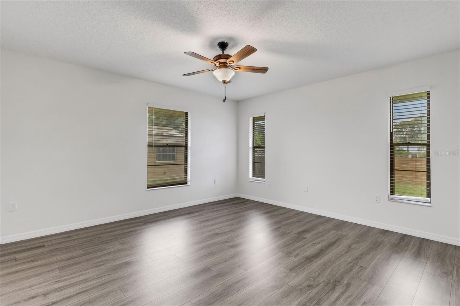 3209 PAFKO DR — photo 30