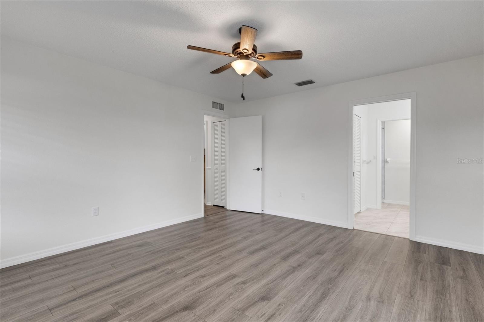 3209 PAFKO DR — photo 32