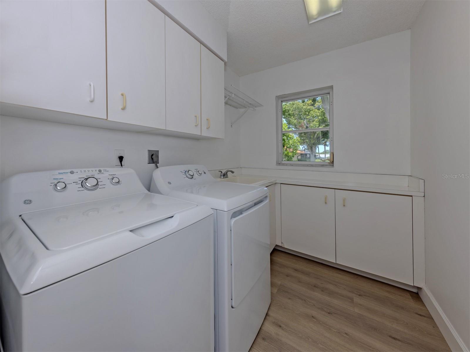 1428 GLENEAGLES DR — photo 22