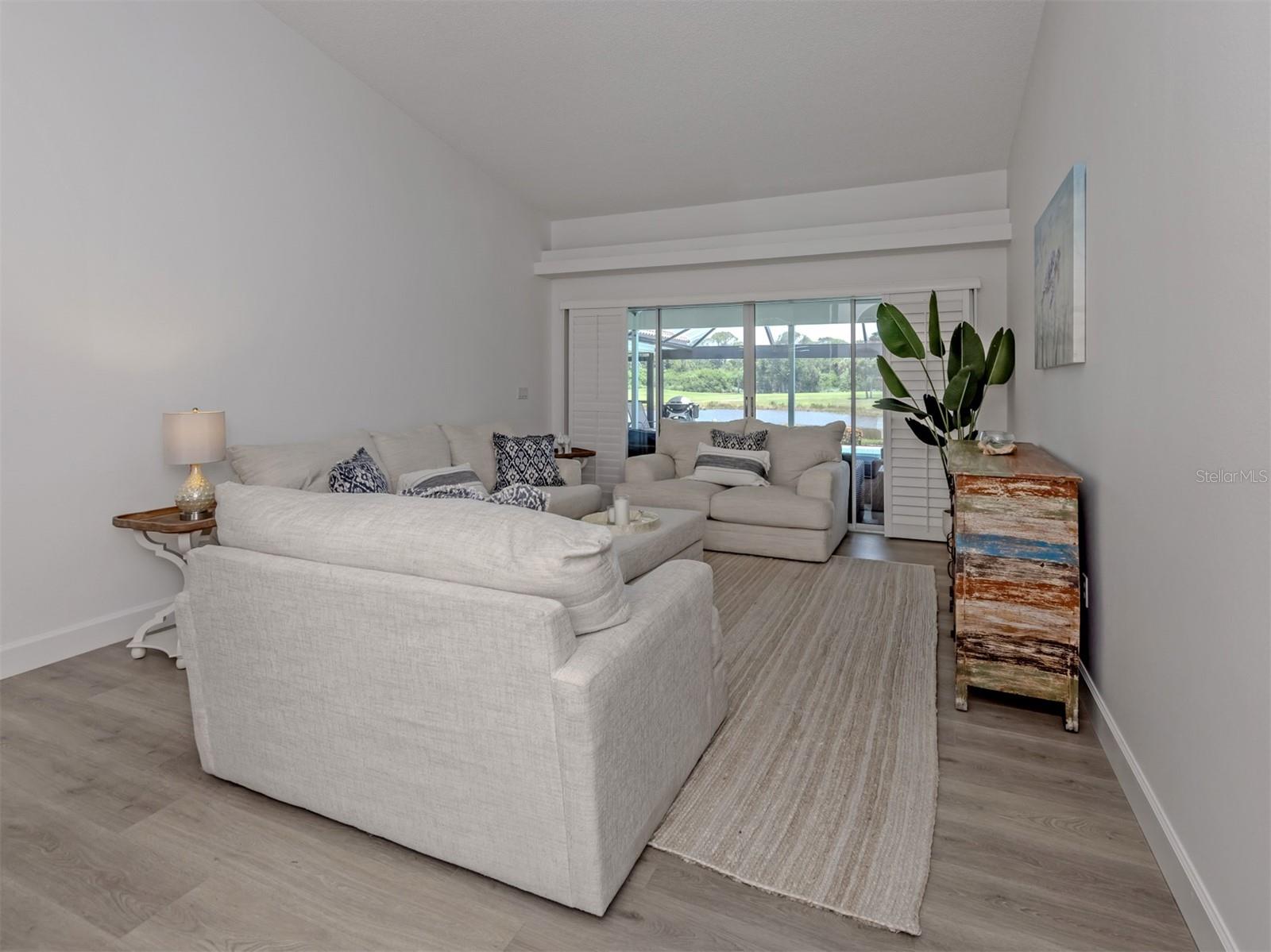 1428 GLENEAGLES DR — photo 6