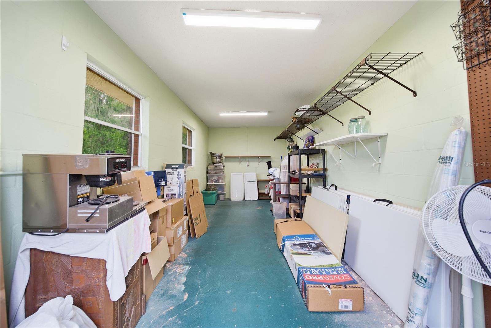 3704 THONOTOSASSA RD — photo 44