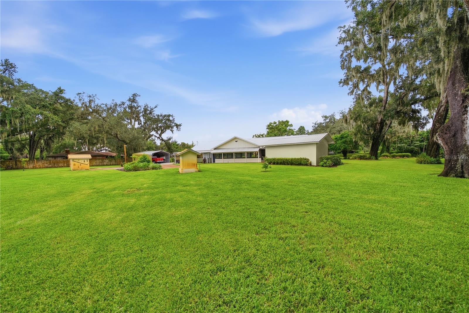 3704 THONOTOSASSA RD — photo 38