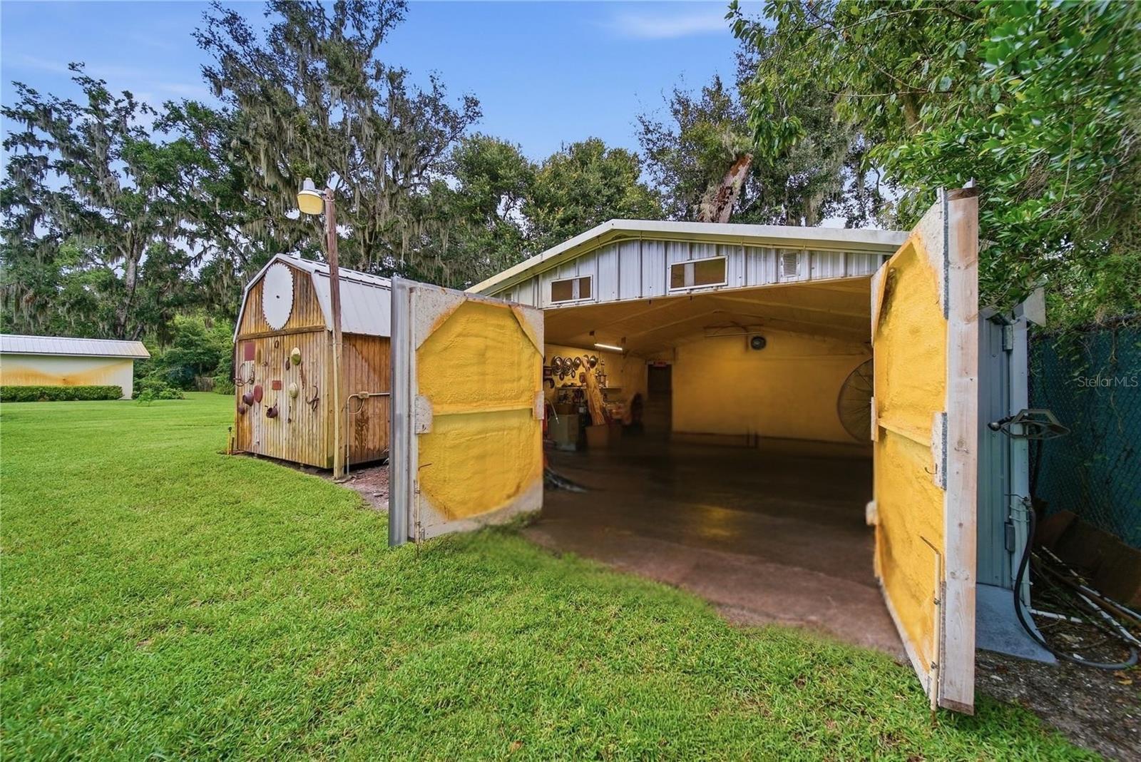 3704 THONOTOSASSA RD — photo 45