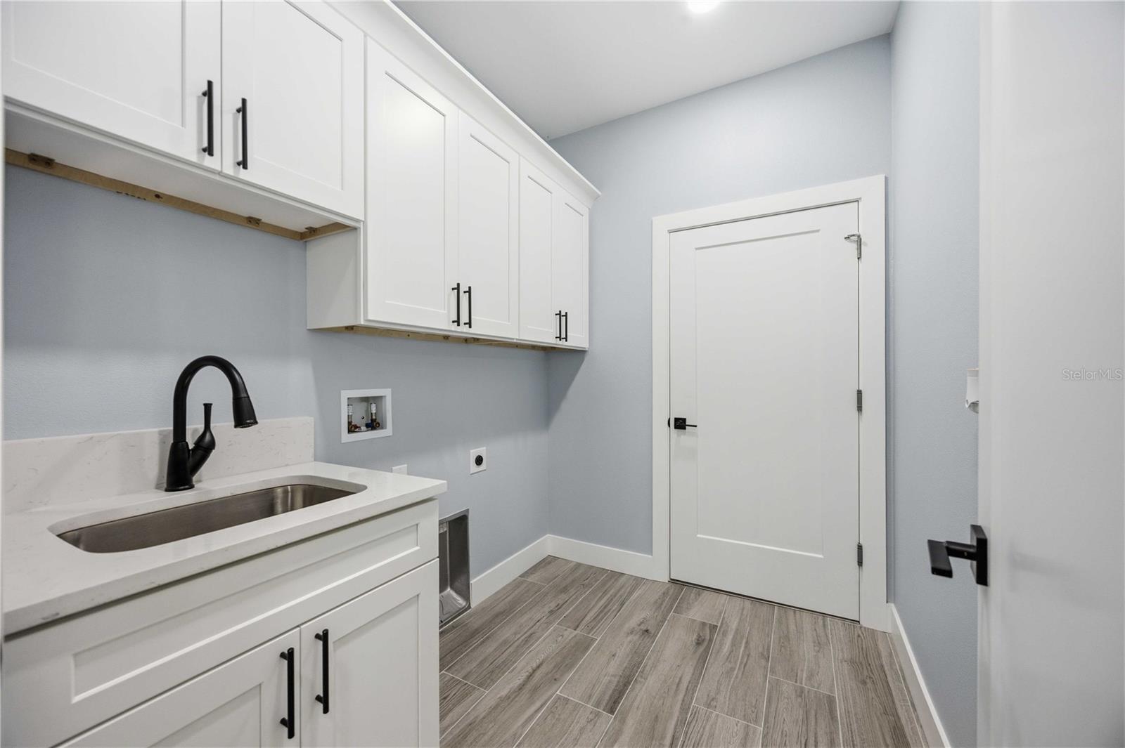 2771 HALLADAY ST — photo 25