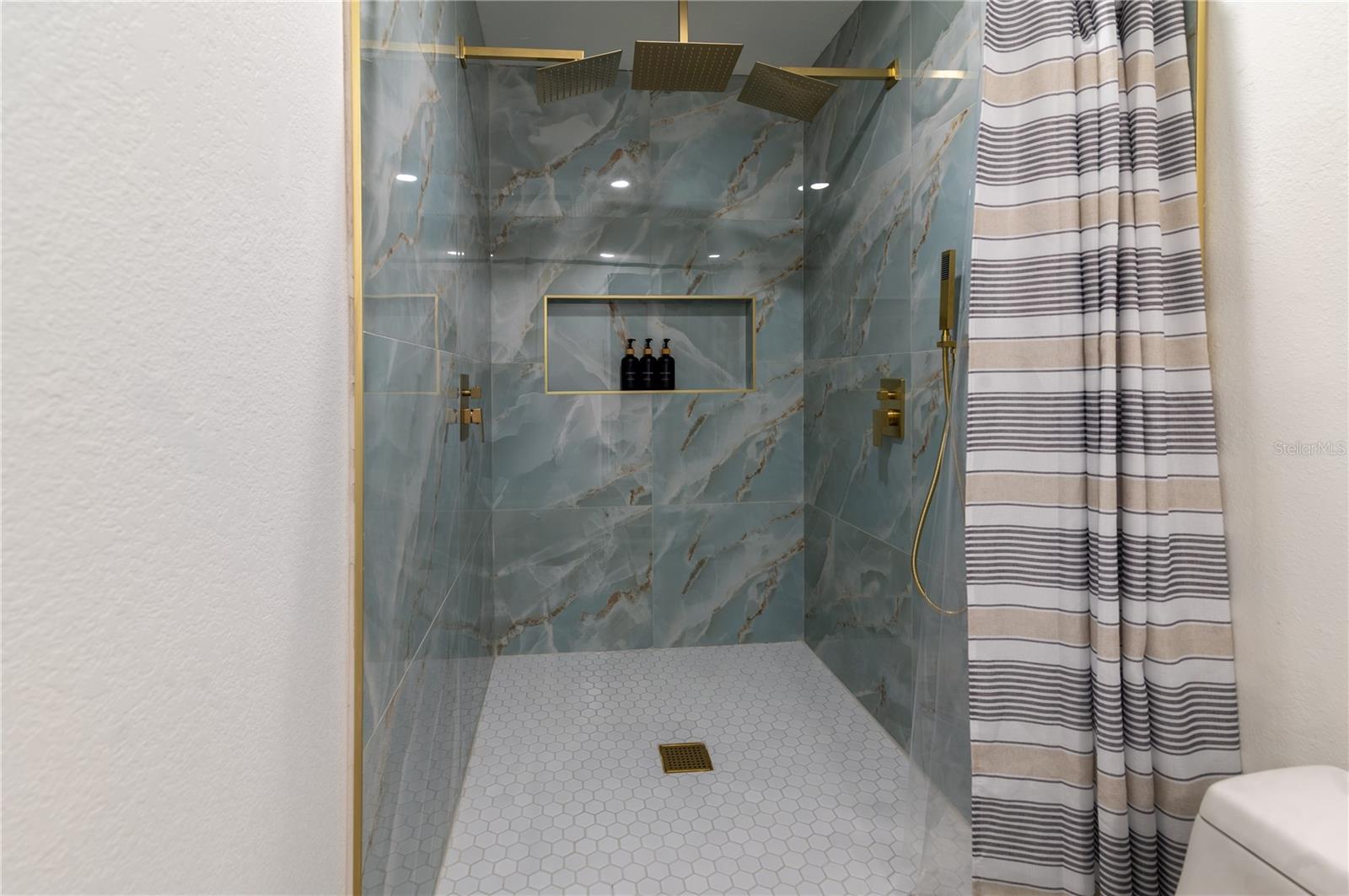 6613 BLUE HERON DR S — photo 24