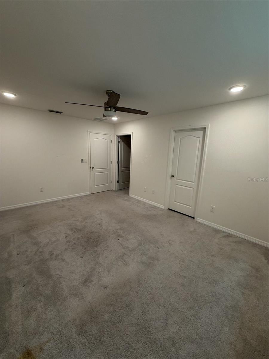 4743 DEER TRACK ST — photo 12
