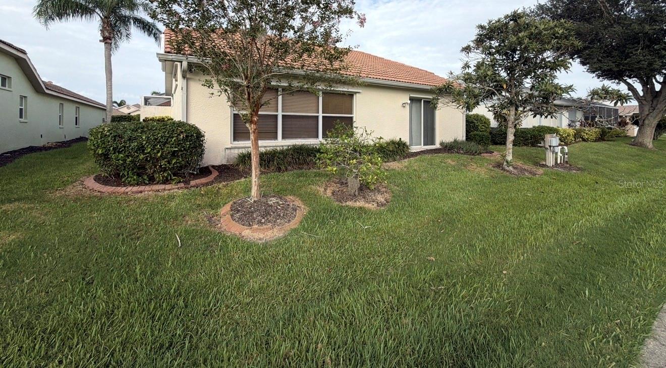 229 VENICE PALMS BLVD — photo 5