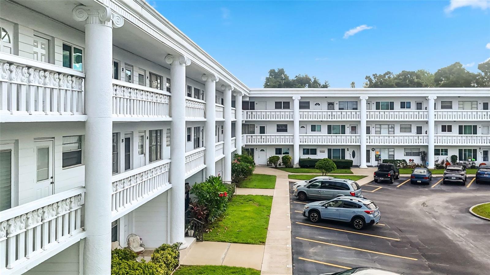 2454 AUSTRALIA WAY E #32 — photo 4
