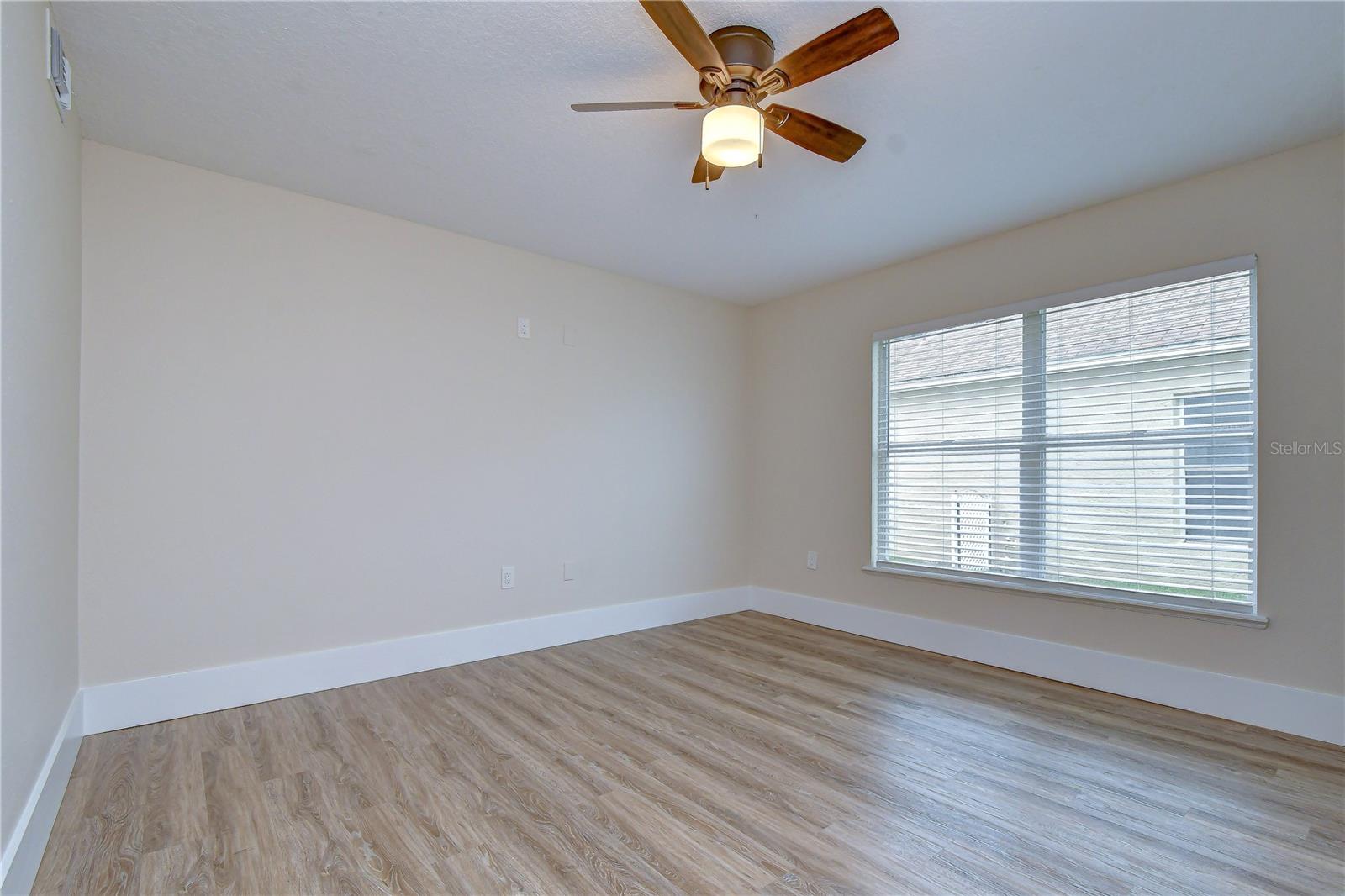 12928 KINGS LAKE DR — photo 31