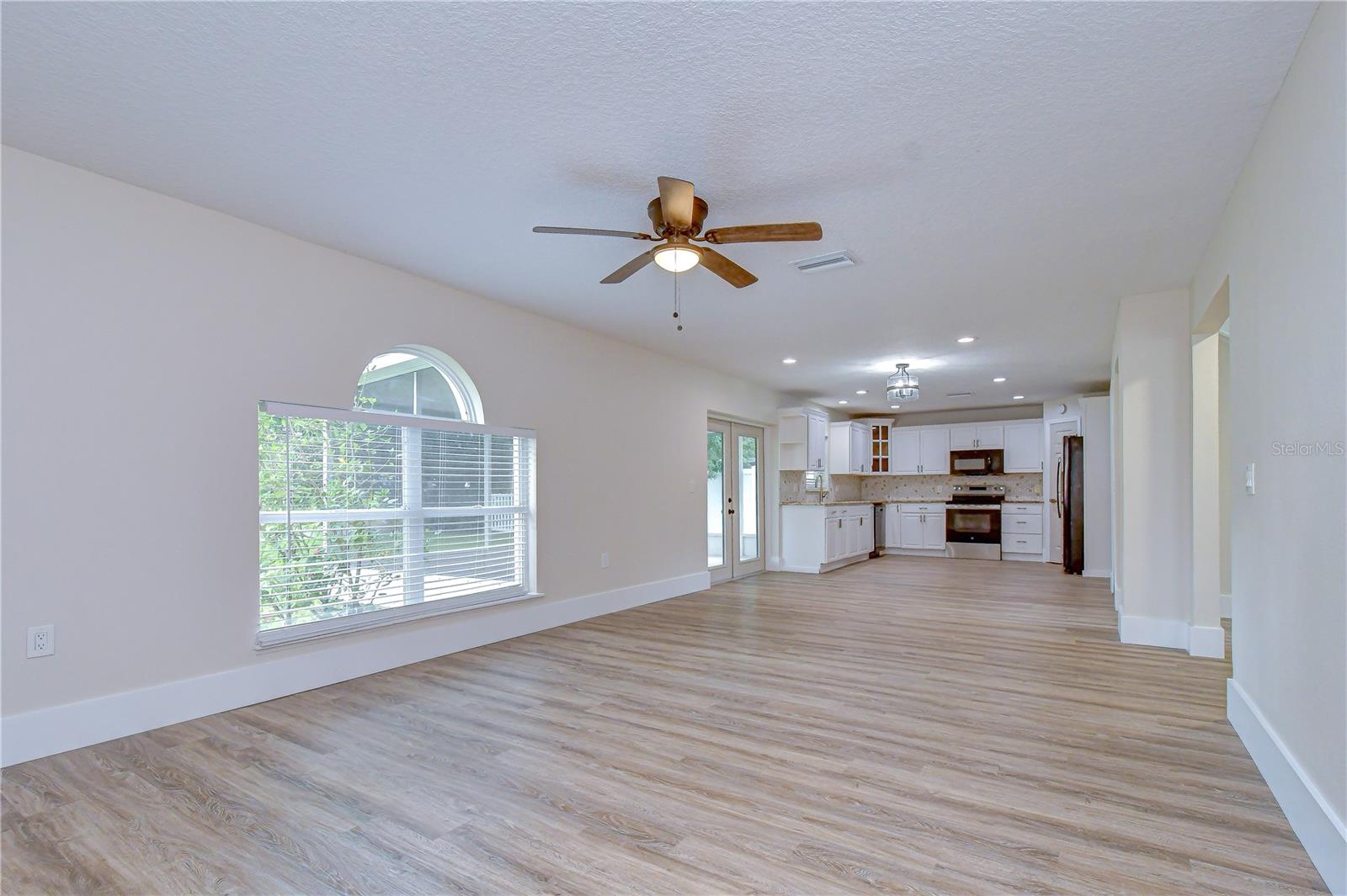 12928 KINGS LAKE DR — photo 26