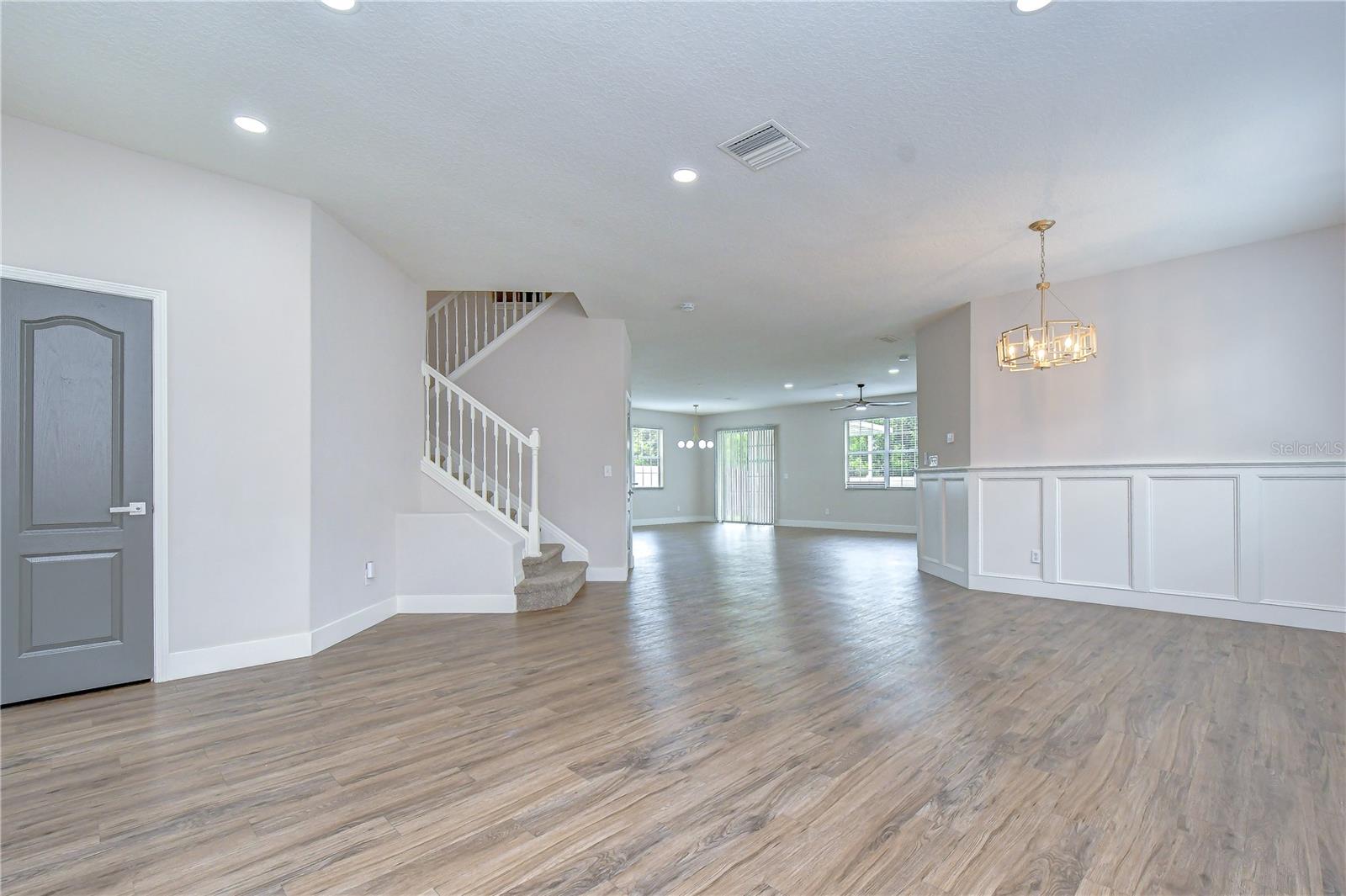 1712 ATLANTIC DR — photo 24