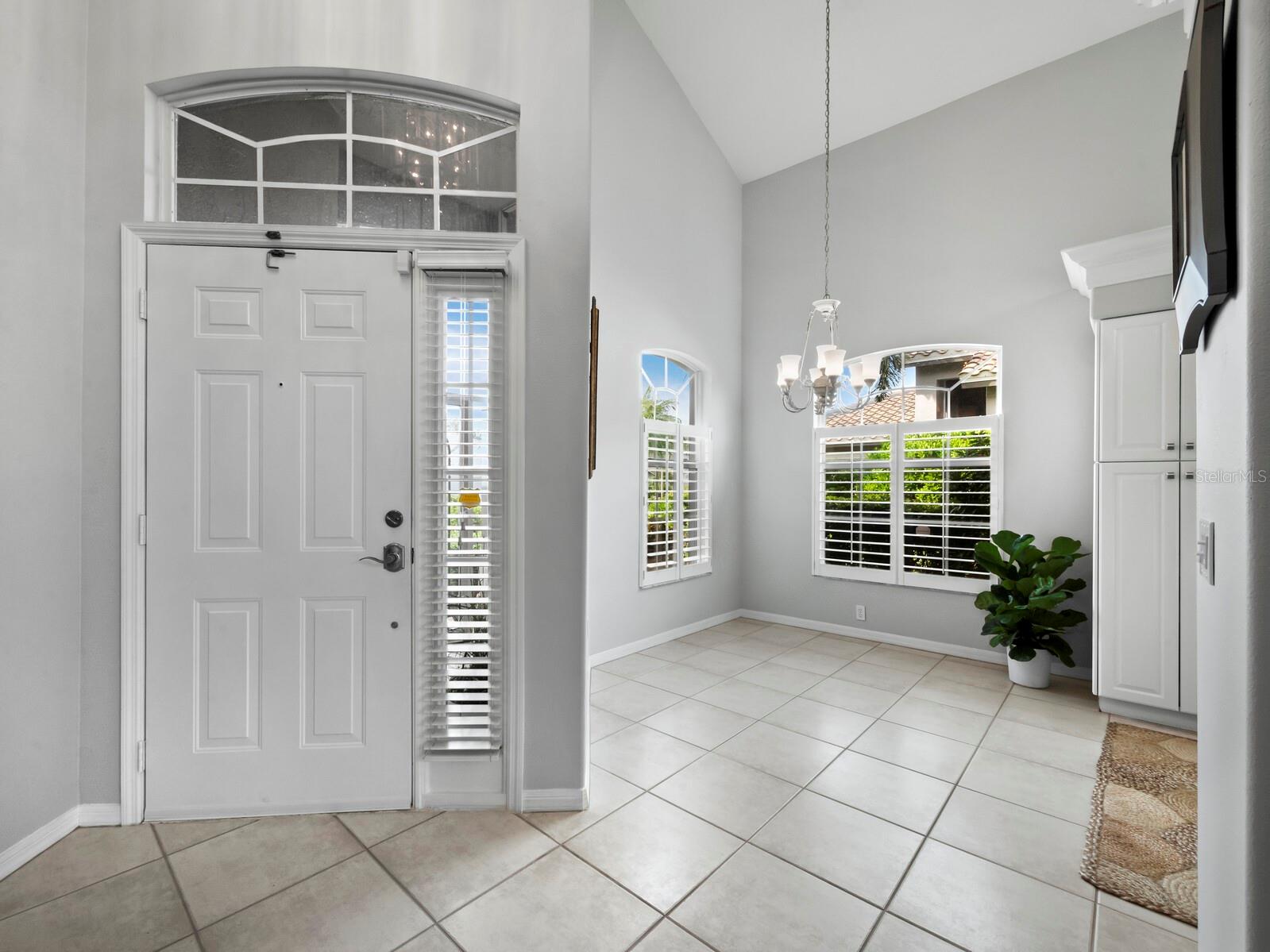 8737 PEBBLE CREEK LN — photo 17