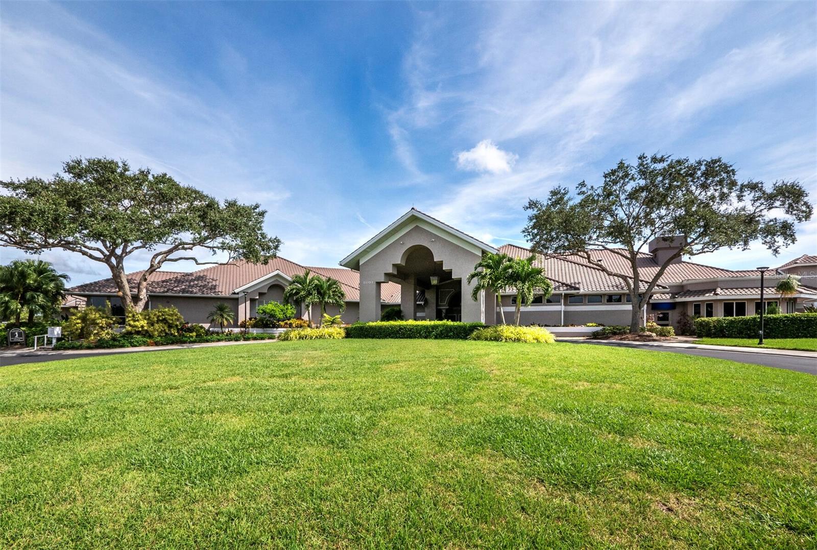 8737 PEBBLE CREEK LN — photo 57