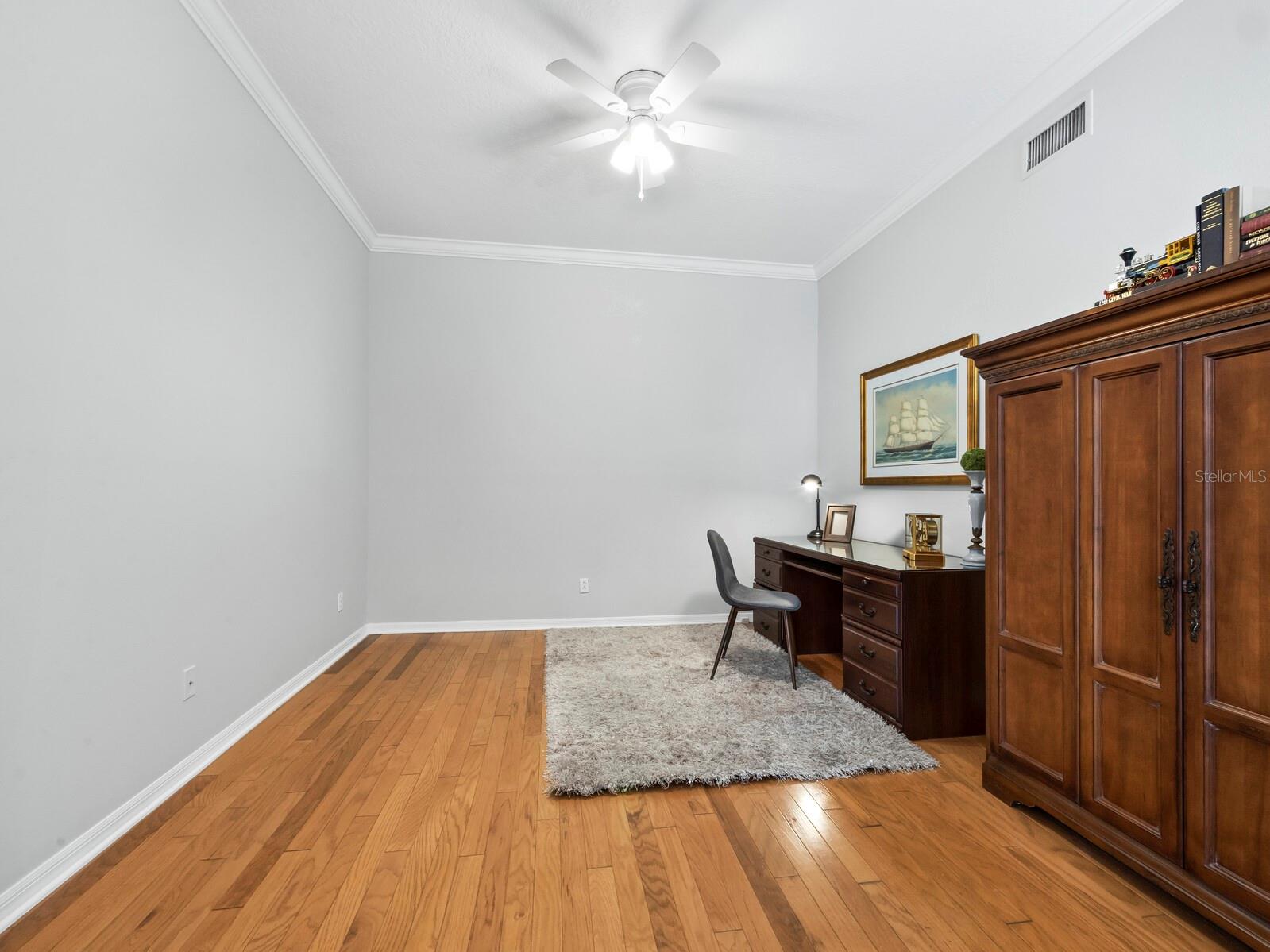 8737 PEBBLE CREEK LN — photo 34
