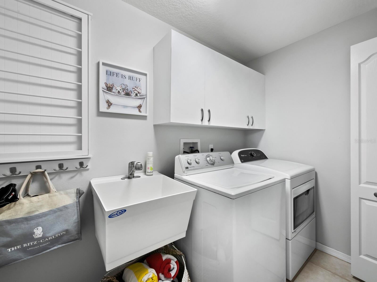 8737 PEBBLE CREEK LN — photo 47