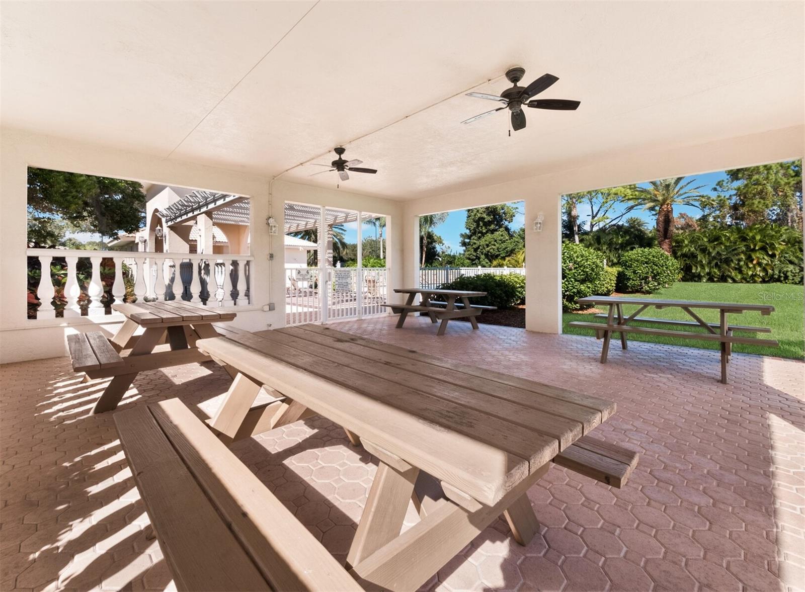 8737 PEBBLE CREEK LN — photo 65