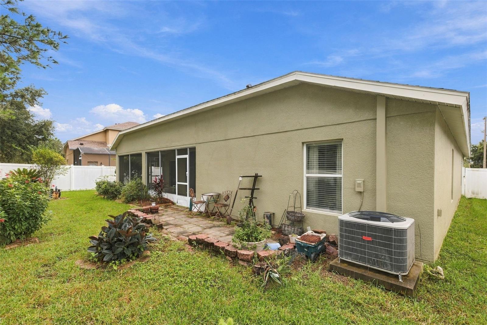 3608 JUNEBERRY DR — photo 33