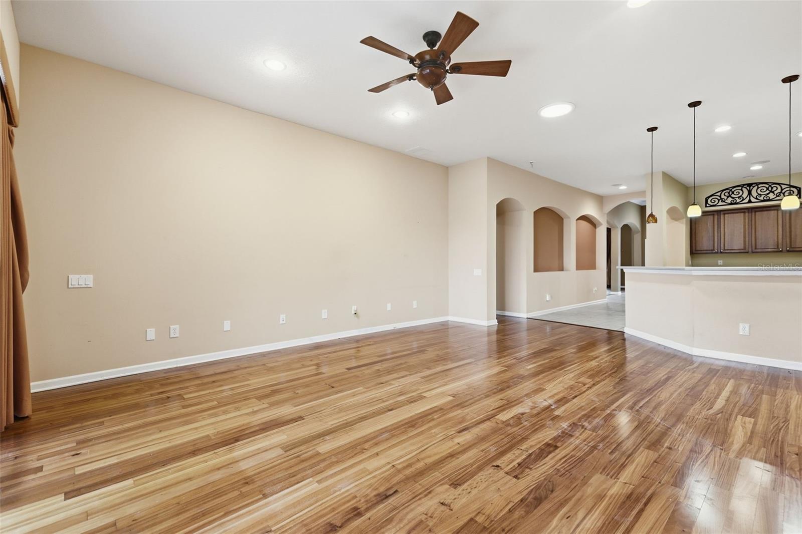 3608 JUNEBERRY DR — photo 11