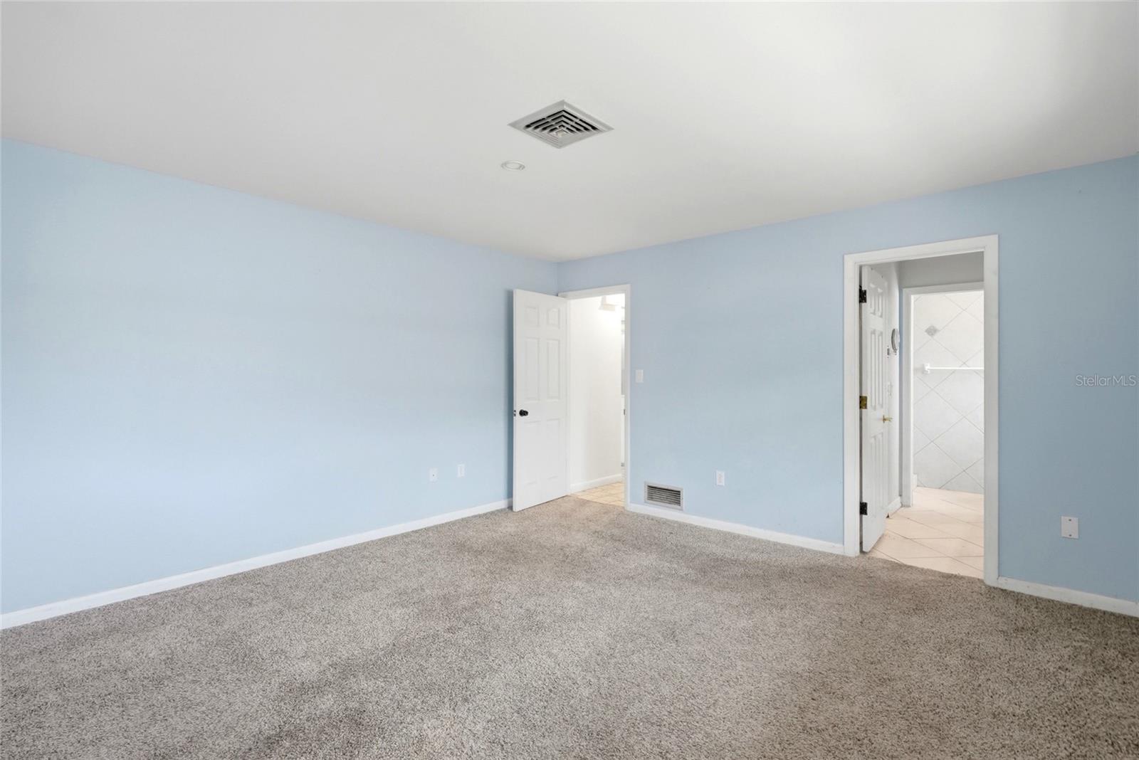 2711 GULF GATE DR — photo 13